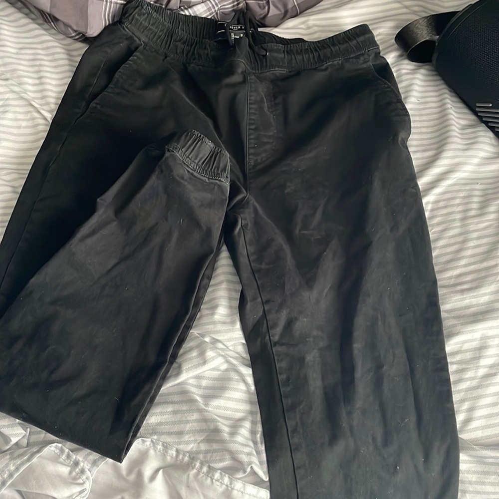 No holes, stains, or stretched areas